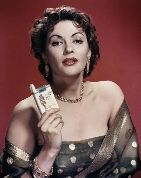 Yvonne De Carlo